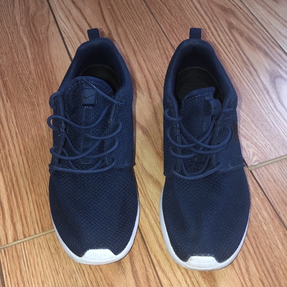 Navy Blue Nike Roshe One Navy White Black Casual Shoes - Picture 7 of 12